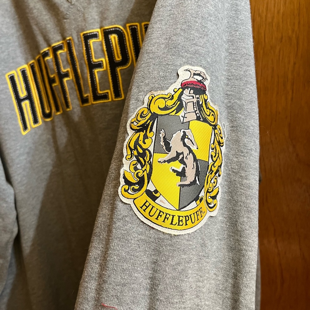 Hufflepuff Gray Sweatshirt